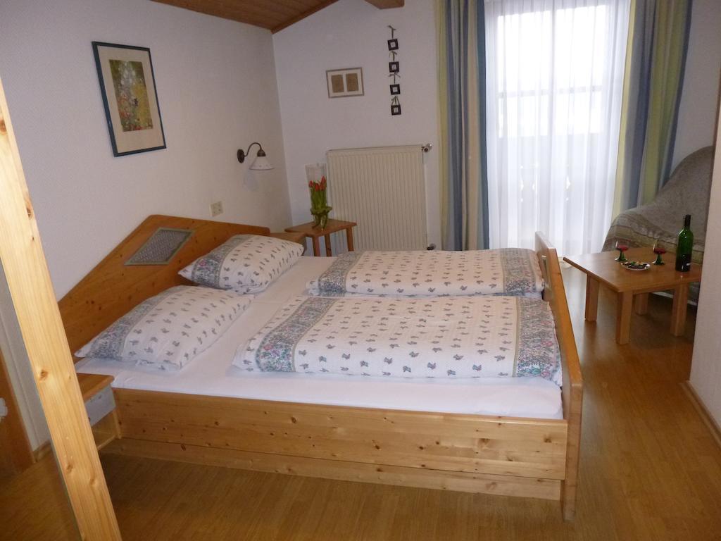Hotel Gastehaus Fischer Eschlkam Pokoj fotografie